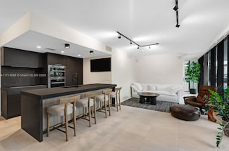 5875 Collins Ave Unit 501, Miami Beach, FL 33140