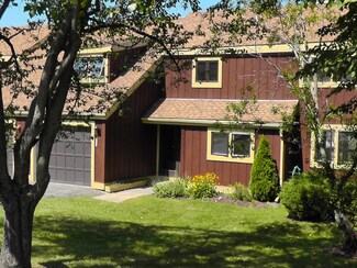 18 Windflower Way, Williamstown, MA 01267