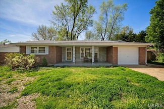 1620 Saint Denis St, Florissant, MO 63033