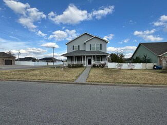 2201 S Patterson Ave, Joplin, MO 64804