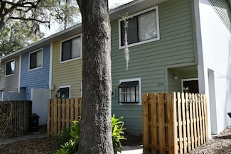 2219 SW 39th Way, Gainesville, FL 32607