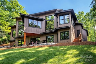 2126 Sycamore Dr, Nebo, NC 28761