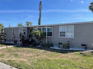 512 Eland Dr Unit 512, North Fort Myers, FL 33917