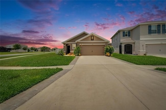 1398 Crescent Hoop Way, Wesley Chapel, FL 33543