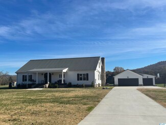 101 Whitetail Rd, Scottsboro, AL 35769