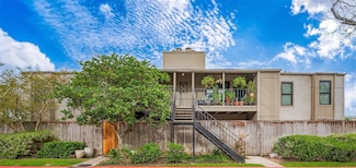 5711 Sugar Hill Dr Unit 100, Houston, TX 77057
