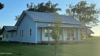 14511 Leon Rd, Abbeville, LA 70510