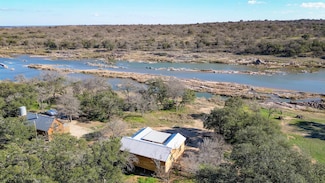 103 E Indian Bend Rd, Llano, TX 78643