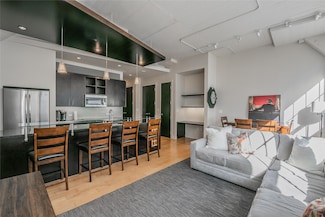 2600 W 7th St Unit 1603, Fort Worth, TX 76107