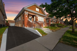 2107 East Ave, Berwyn, IL 60402