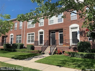14579 Vauxhall Dr Unit 84, Sterling Heights, MI 48313