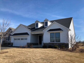 1109 Rebecca Ct, Libertyville, IL 60048