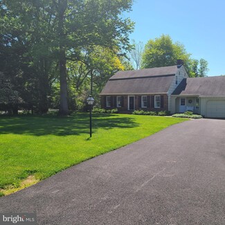 86 Jamestown Rd, Belle Mead, NJ 08502