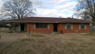 930 Parkrose Ave, Memphis, TN 38109