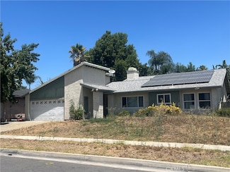 946 W Woodcrest St, Bloomington, CA 92316