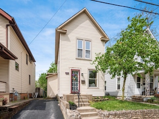 58 E Arcadia Ave, Columbus, OH 43202