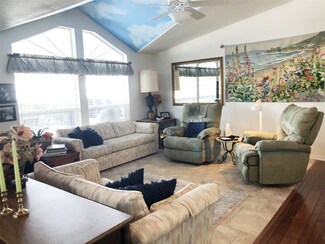 3422 Don Carlos Dr, Carlsbad, CA 92010