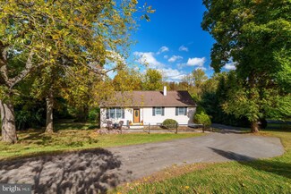 114 Valley Green Dr, Coatesville, PA 19320