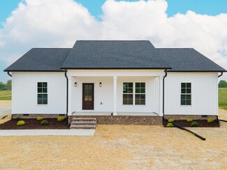 151 Dugout Rd, Summertown, TN 38483