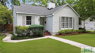 220 E 65th St, Savannah, GA 31405