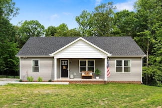 7540 Silver Maple Dr, Jetersville, VA 23083