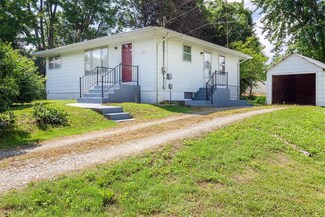 1029 S Gabouri St, Ste. Genevieve, MO 63670