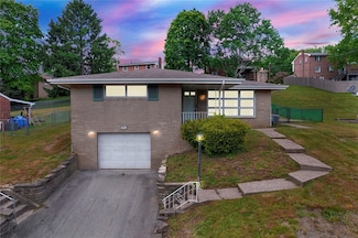 303 Pine Dr, New Stanton, PA 15672