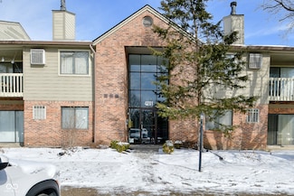 4281 Village Parkway Cir W Unit 8, Indianapolis, IN 46254