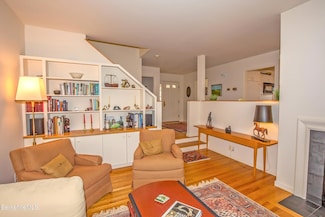 1136 Barker Rd Unit 18, Pittsfield, MA 01201