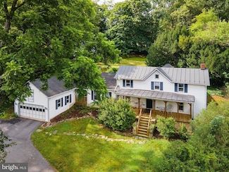 35739 Hayman Ln, Round Hill, VA 20141