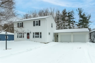 239 San Ron Dr, Webster, NY 14580