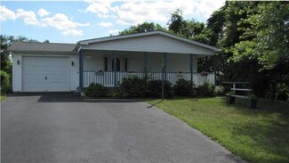 386 W 4th St, Red Hill, PA 18076
