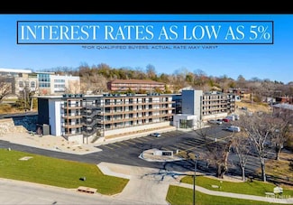1700 N Manhattan Ave Unit 106, Manhattan, KS 66502