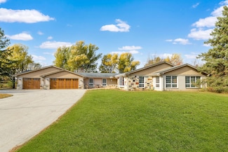 7200 Cork Ln, Hartford, WI 53027