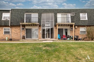 8560 W 102nd Terrace Unit 5109, Palos Hills, IL 60465