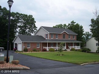 10207 Pin Oak Ct, Ellerslie, MD 21529