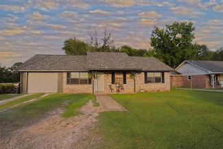 1602 Lincoln Cir, Idabel, OK 74745