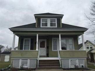 217 Richard St, South Dartmouth, MA 02748