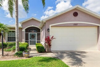 1327 Hedgewood Cir, North Port, FL 34288