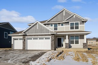 3142 Sugar Maple Dr, Chaska, MN 55318