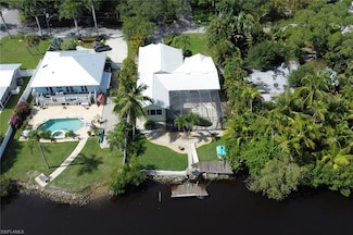 2447 Harbor Rd, Naples, FL 34104