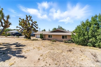 56620 Hidden Gold Dr, Yucca Valley, CA 92284