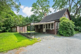 24 Fern St, Claremont, NH 03743