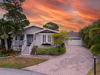 6164 N Ironwood Ln, Atlantis, FL 33462