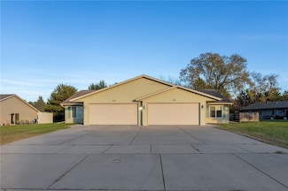 143 Michael St Unit 145, Chippewa Falls, WI 54729