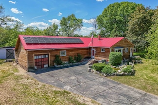 526 Riverdale Ave, Manchester, NH 03103