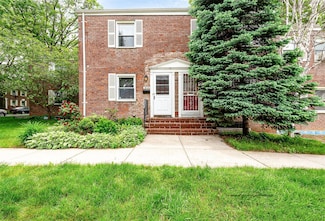 110-25 64th Rd Unit 10, Forest Hills, NY 11375