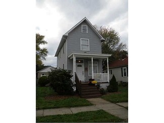139 Railroad St, Evans City, PA 16033
