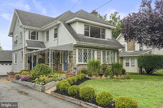 734 Concord Ave, Drexel Hill, PA 19026