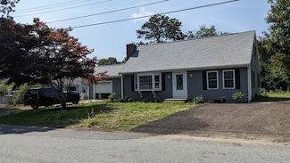 11 Bob-O-link Ln, Yarmouth, MA 02673